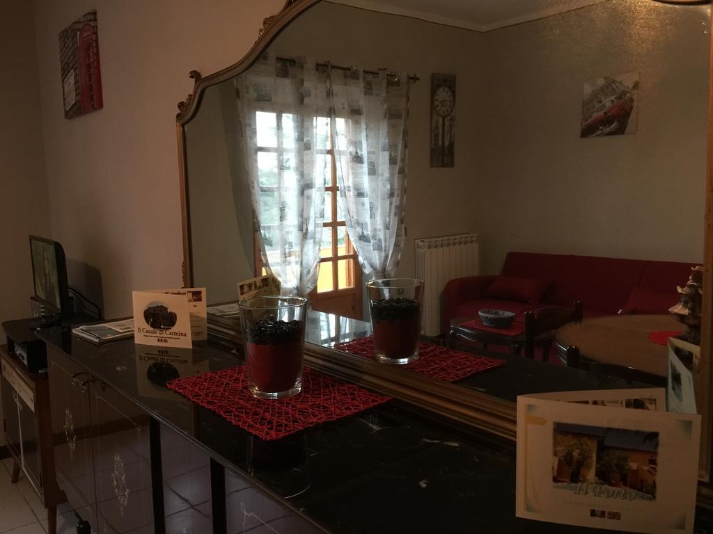Aparthotel Il Porto Tuoro sul Trasimeno Pokoj fotografie