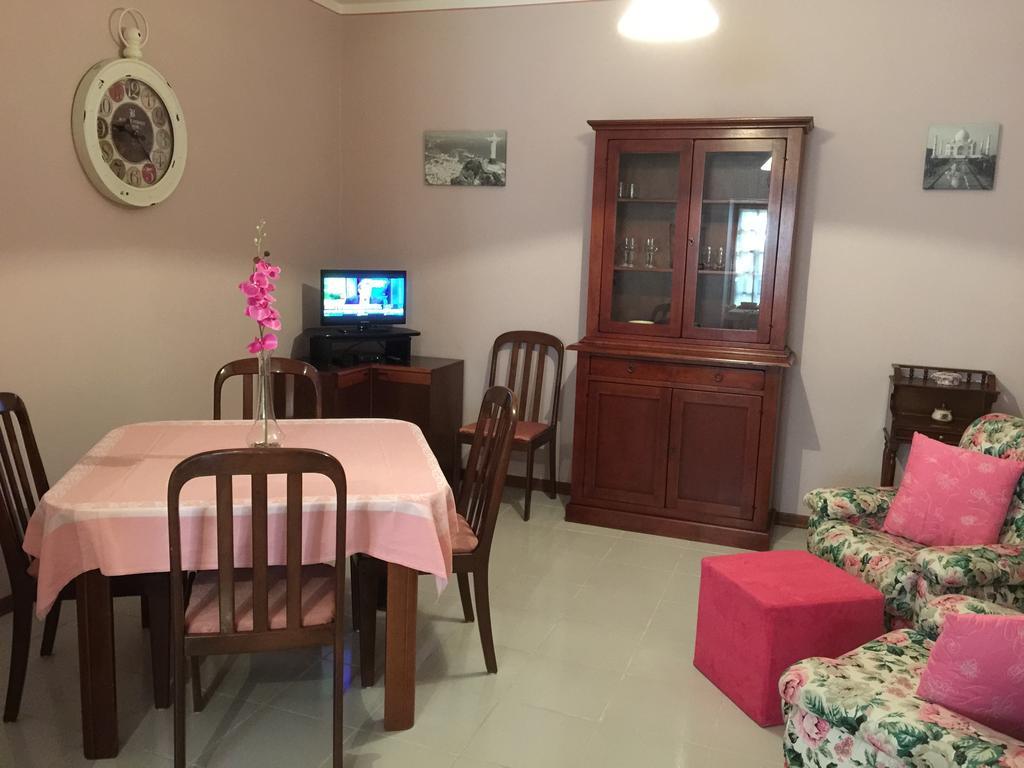 Aparthotel Il Porto Tuoro sul Trasimeno Pokoj fotografie