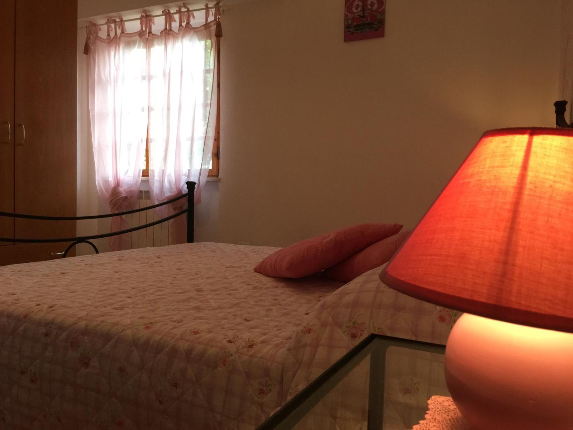 Aparthotel Il Porto Tuoro sul Trasimeno Pokoj fotografie