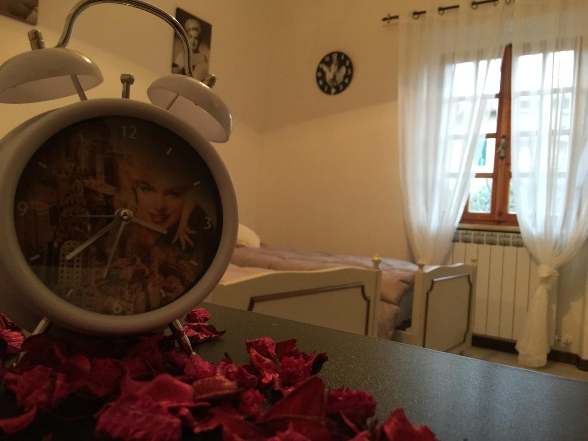 Aparthotel Il Porto Tuoro sul Trasimeno Pokoj fotografie