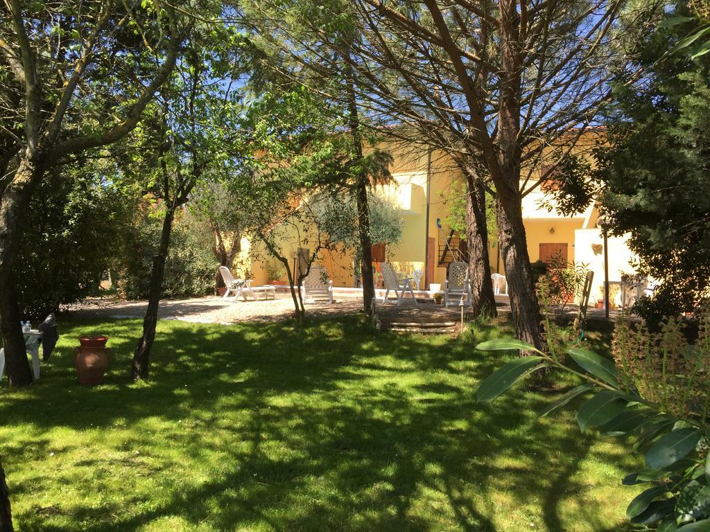 Aparthotel Il Porto Tuoro sul Trasimeno Exteriér fotografie