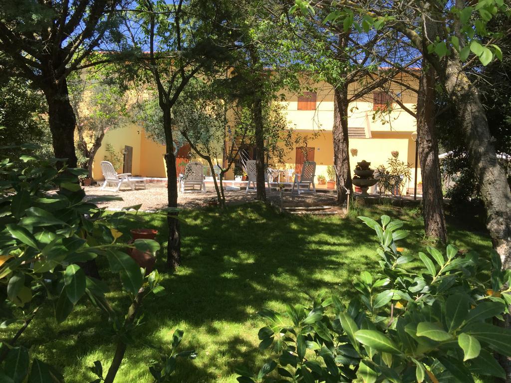 Aparthotel Il Porto Tuoro sul Trasimeno Exteriér fotografie