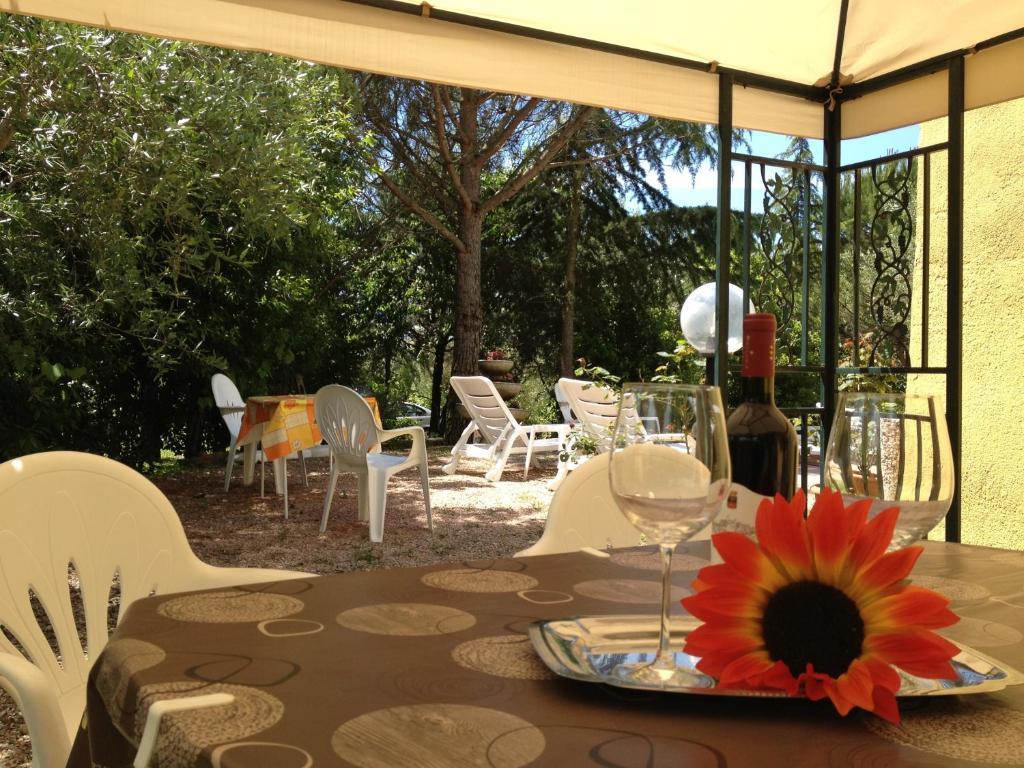 Aparthotel Il Porto Tuoro sul Trasimeno Exteriér fotografie
