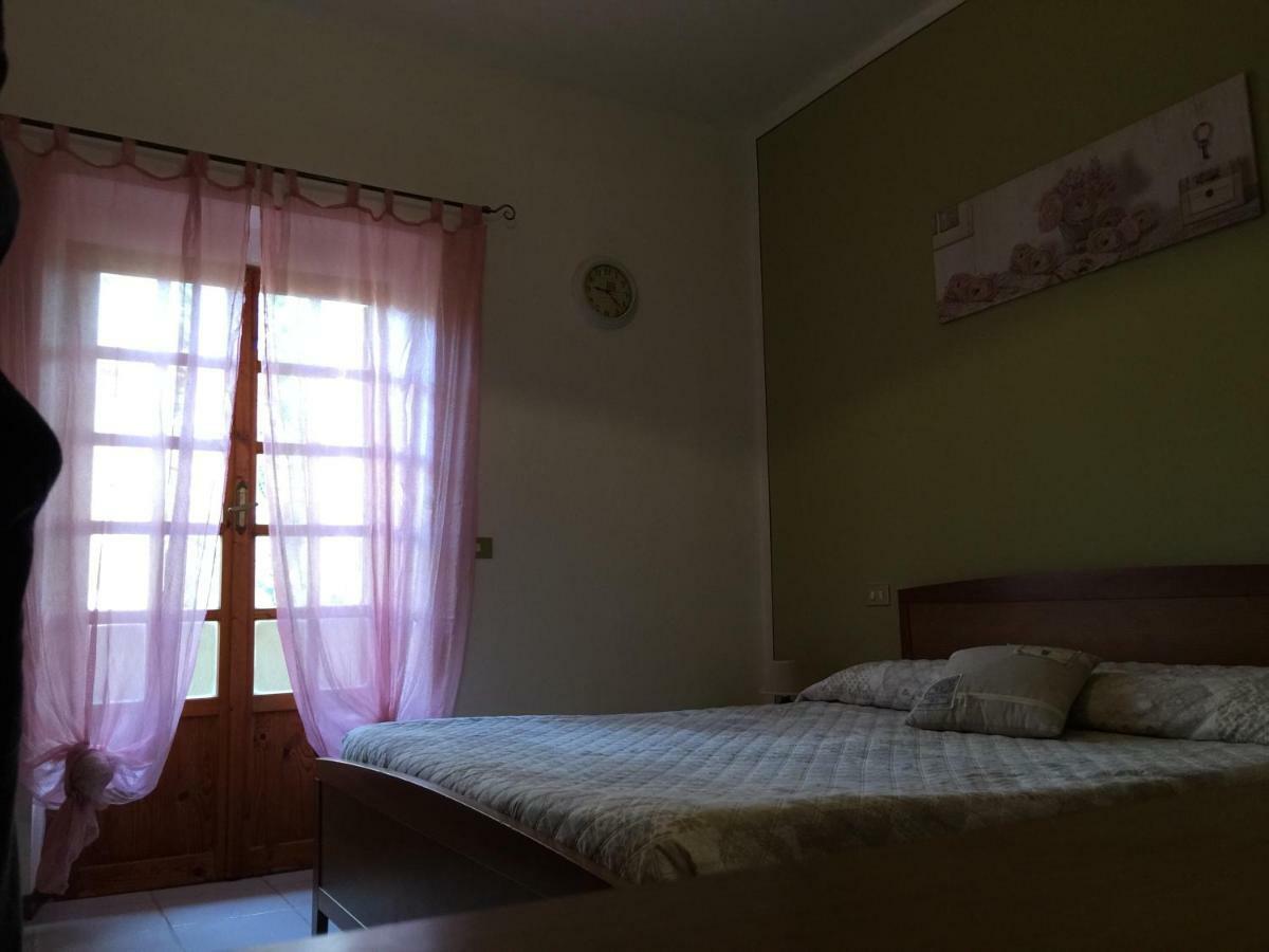 Aparthotel Il Porto Tuoro sul Trasimeno Exteriér fotografie